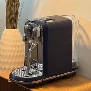 Nespresso Creatista Plus - Blue